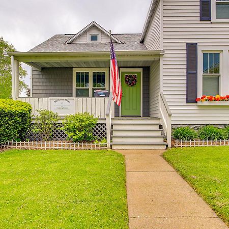 Lavish House With Patio - 2 Blocks To Green Lake! 外观 照片