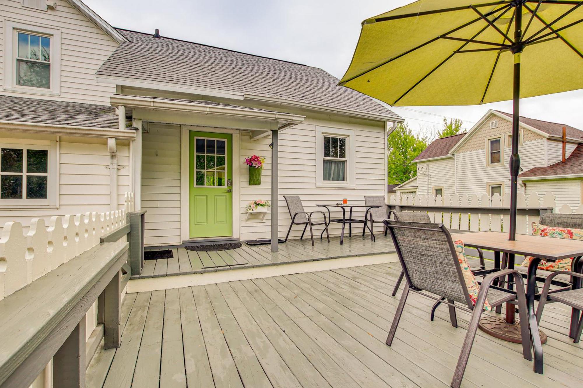 Lavish House With Patio - 2 Blocks To Green Lake! 外观 照片